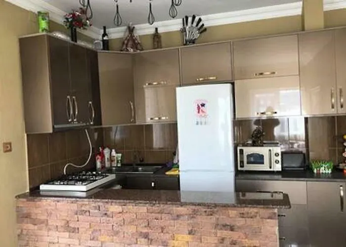 Nadia\'S Apartment In Batumi Close The The Sea